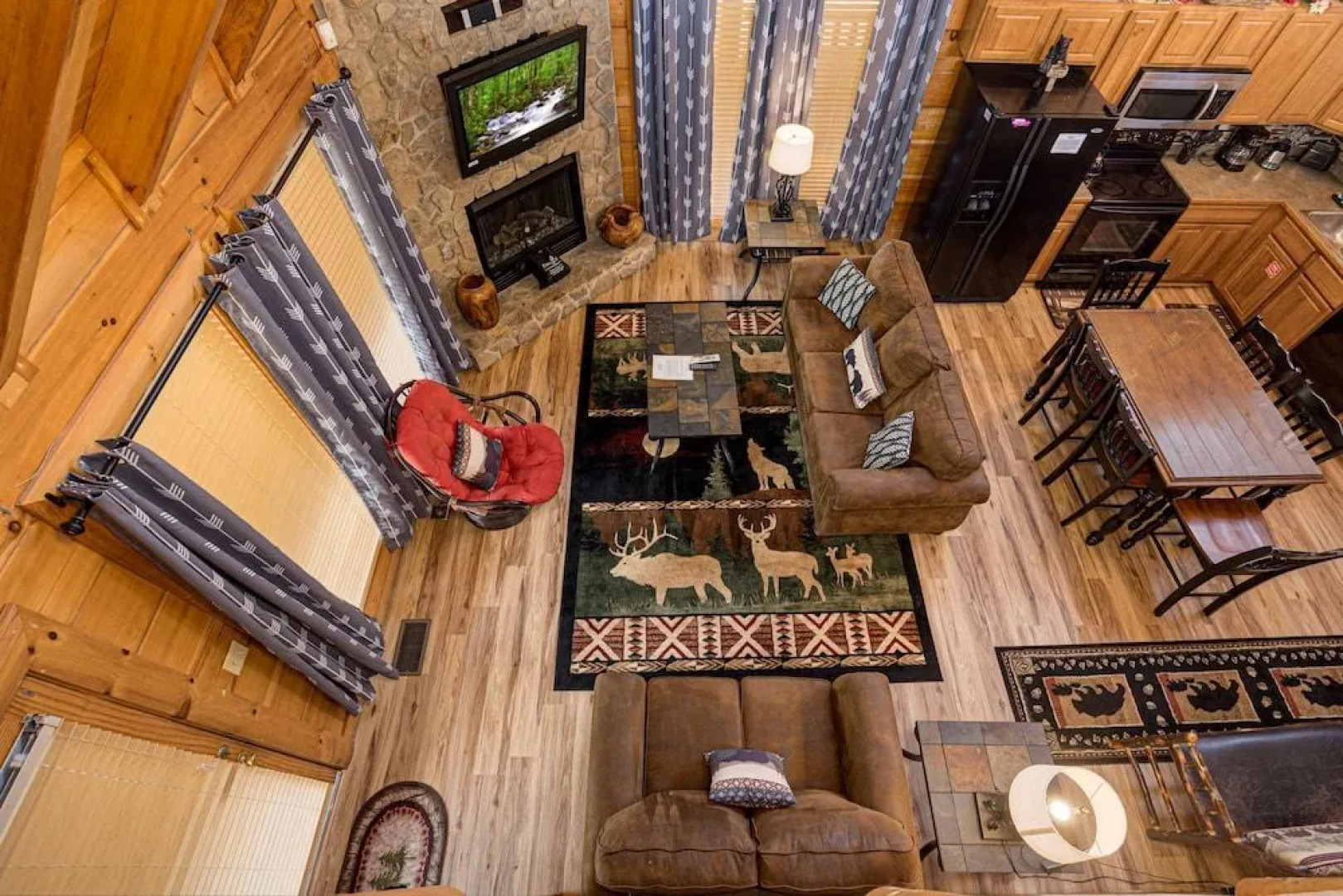 MooseBehaving - Two Bedroom Cabin