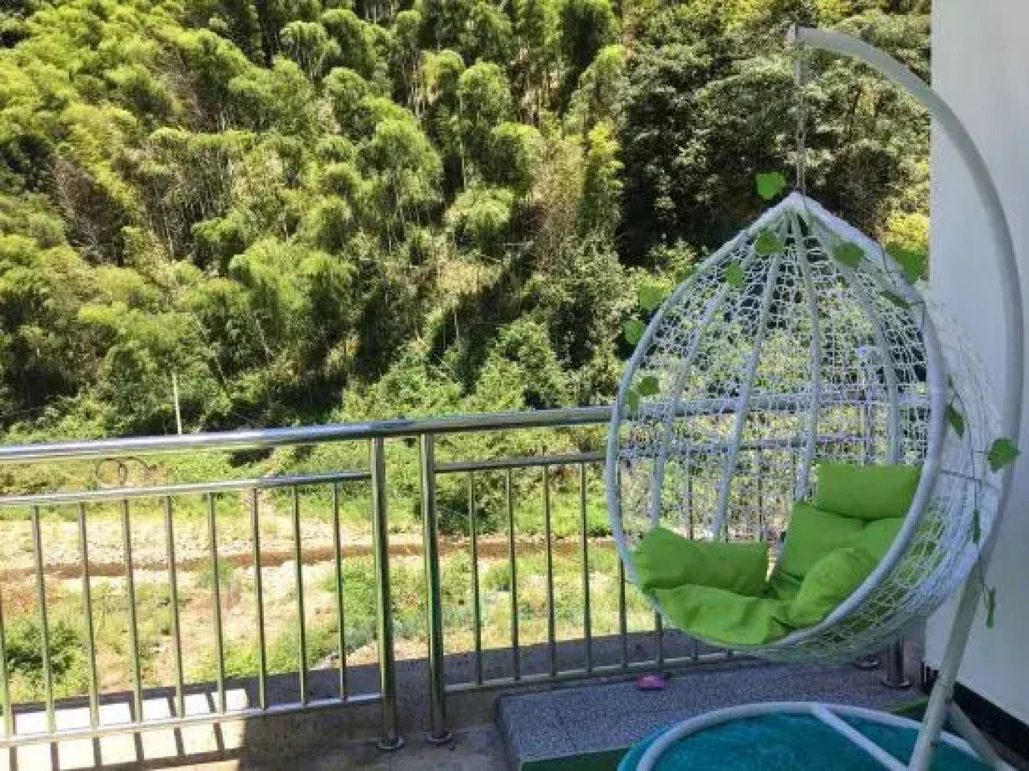 Qixian Qingfeng Farmhouse