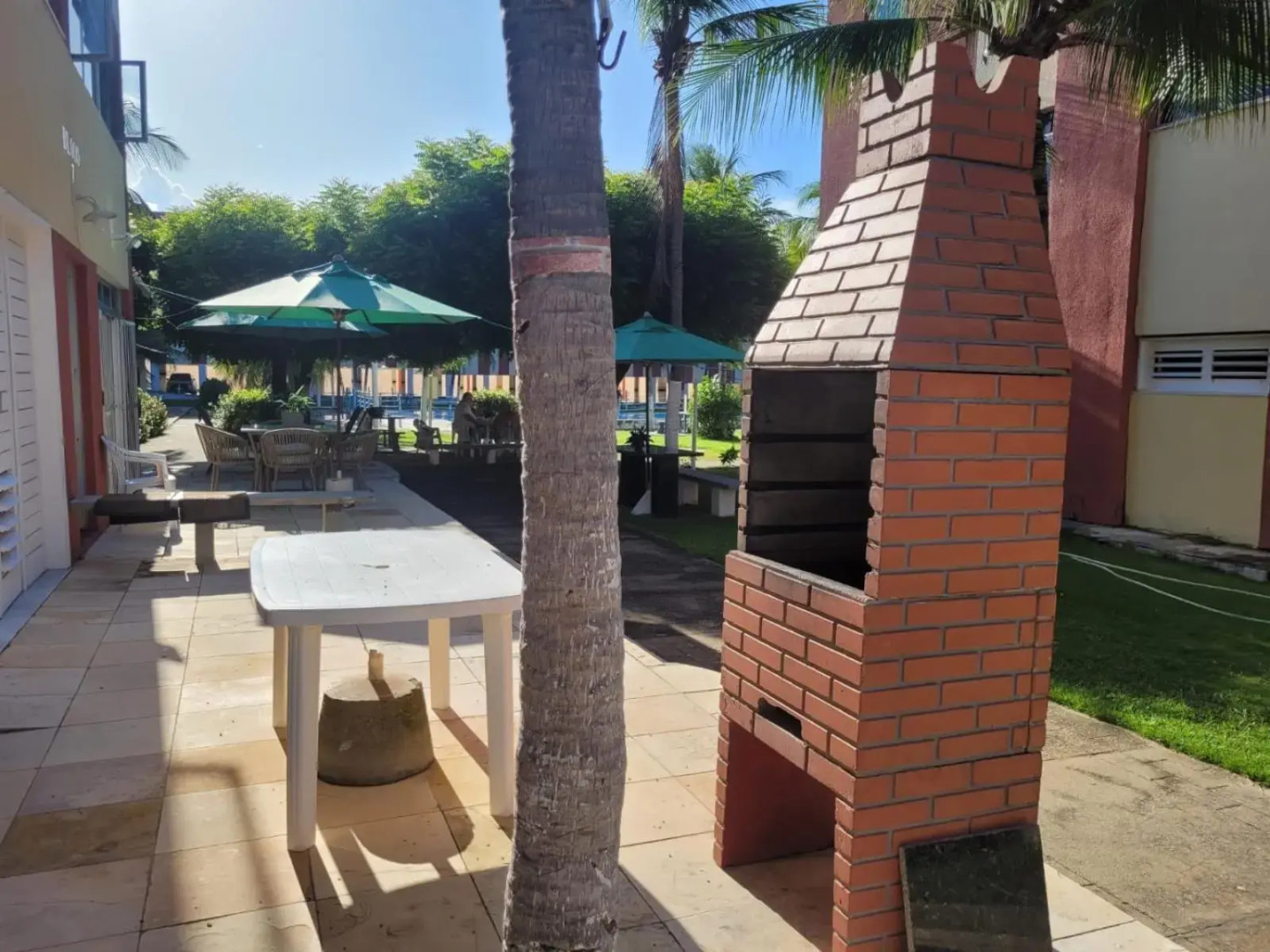 Apartamento na Praia do MORRO BRANCO - CEARÁ - MB07101