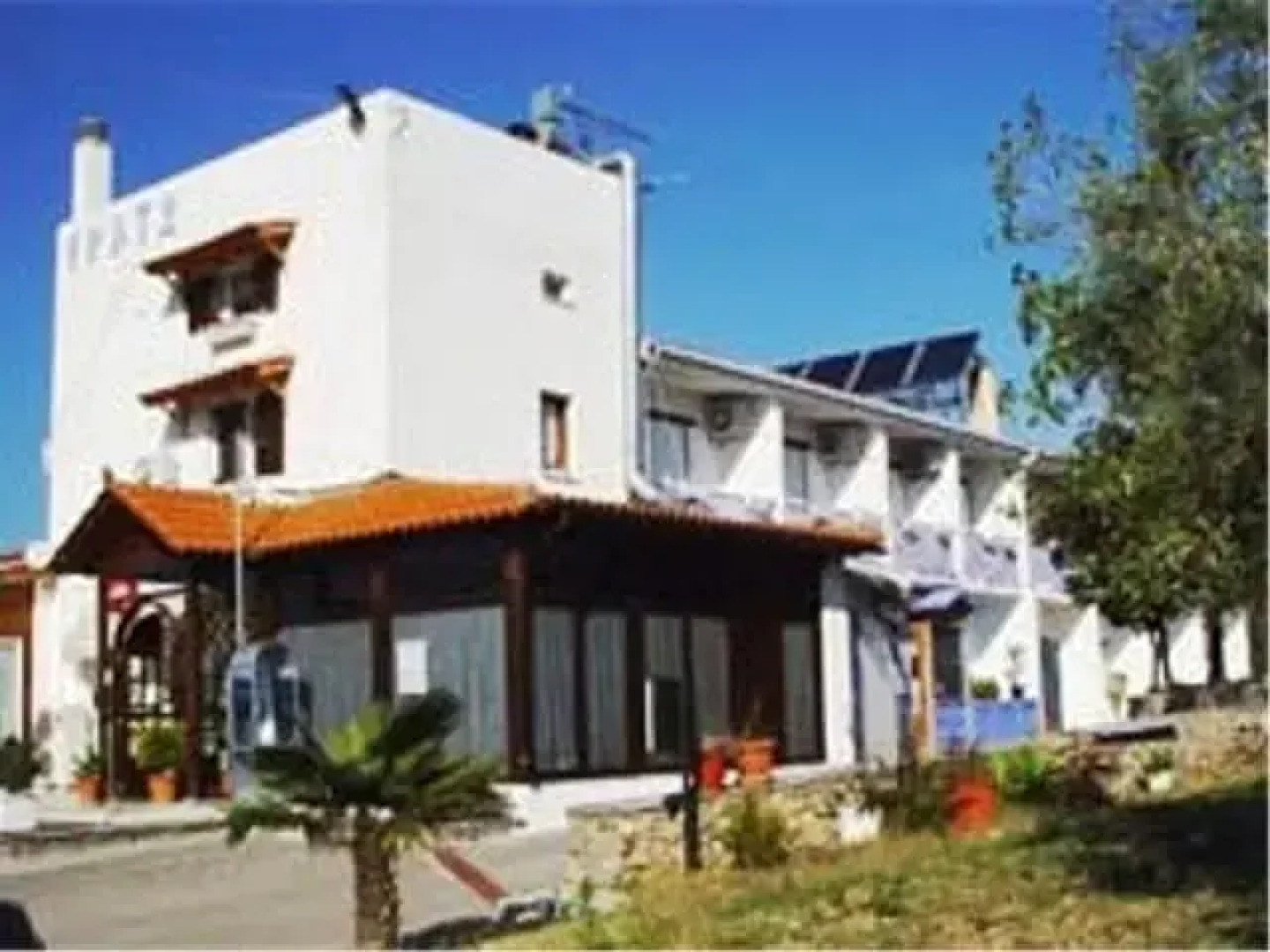 Erato Hotel