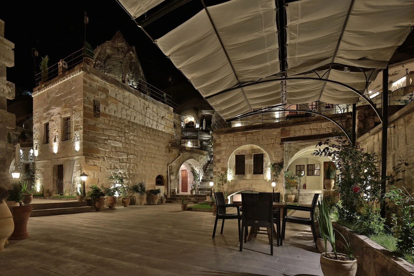 Artemis Cave Suites - Adults Only