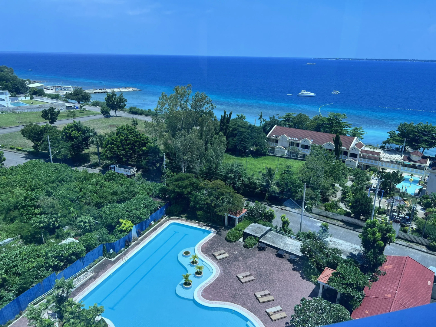 La Mirada Residences