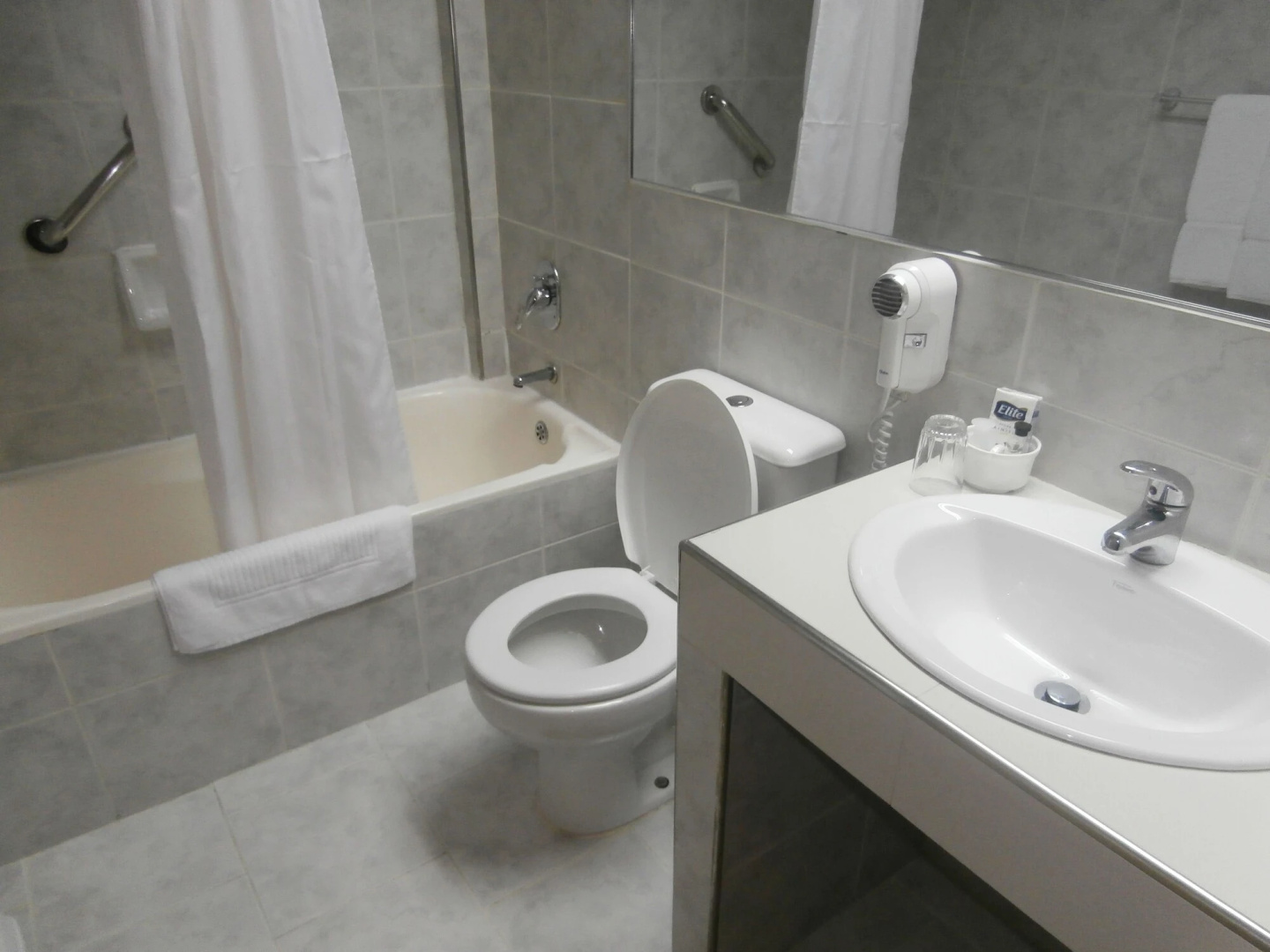 Los Sauces Apart Hotel