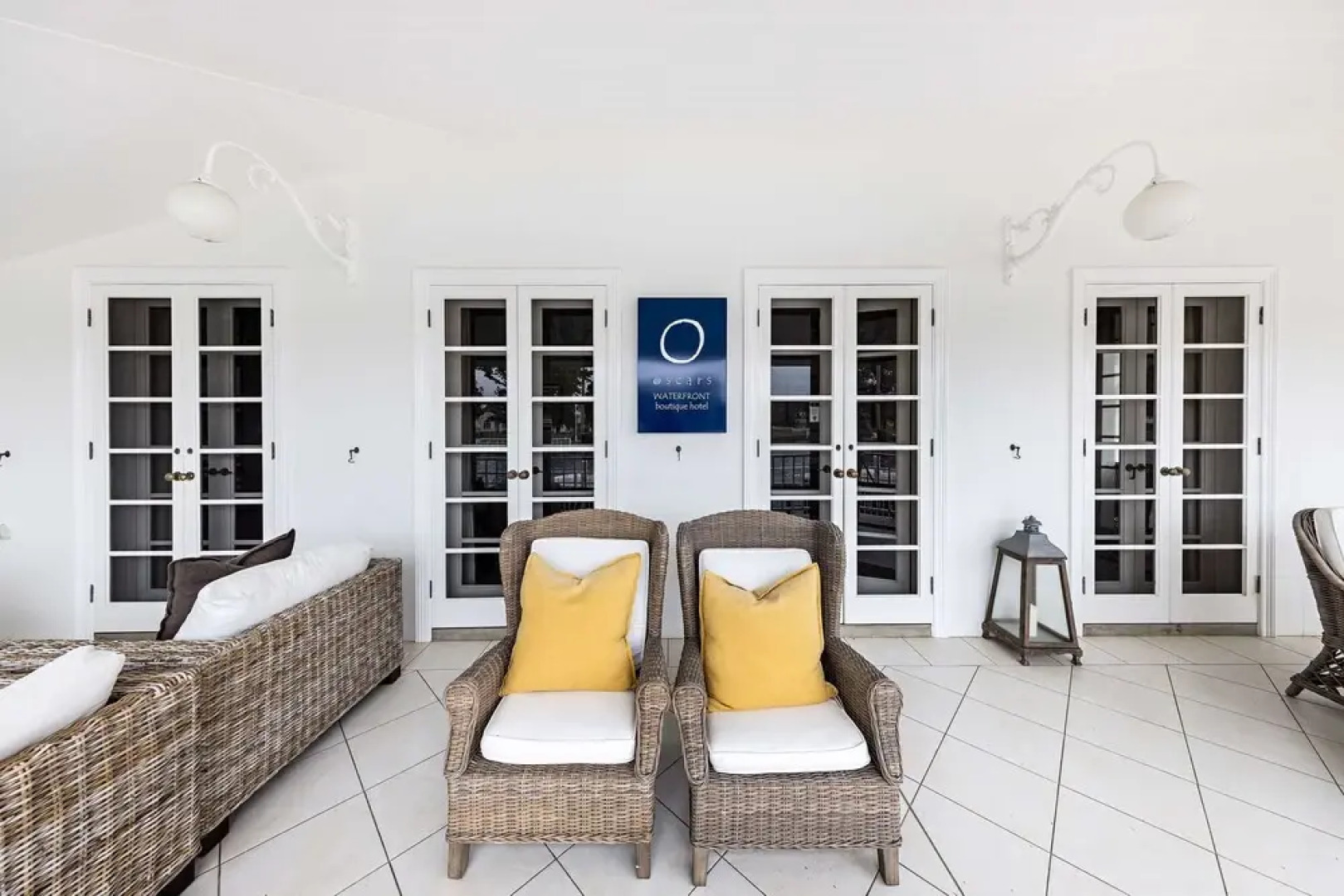 Oscars Waterfront Boutique