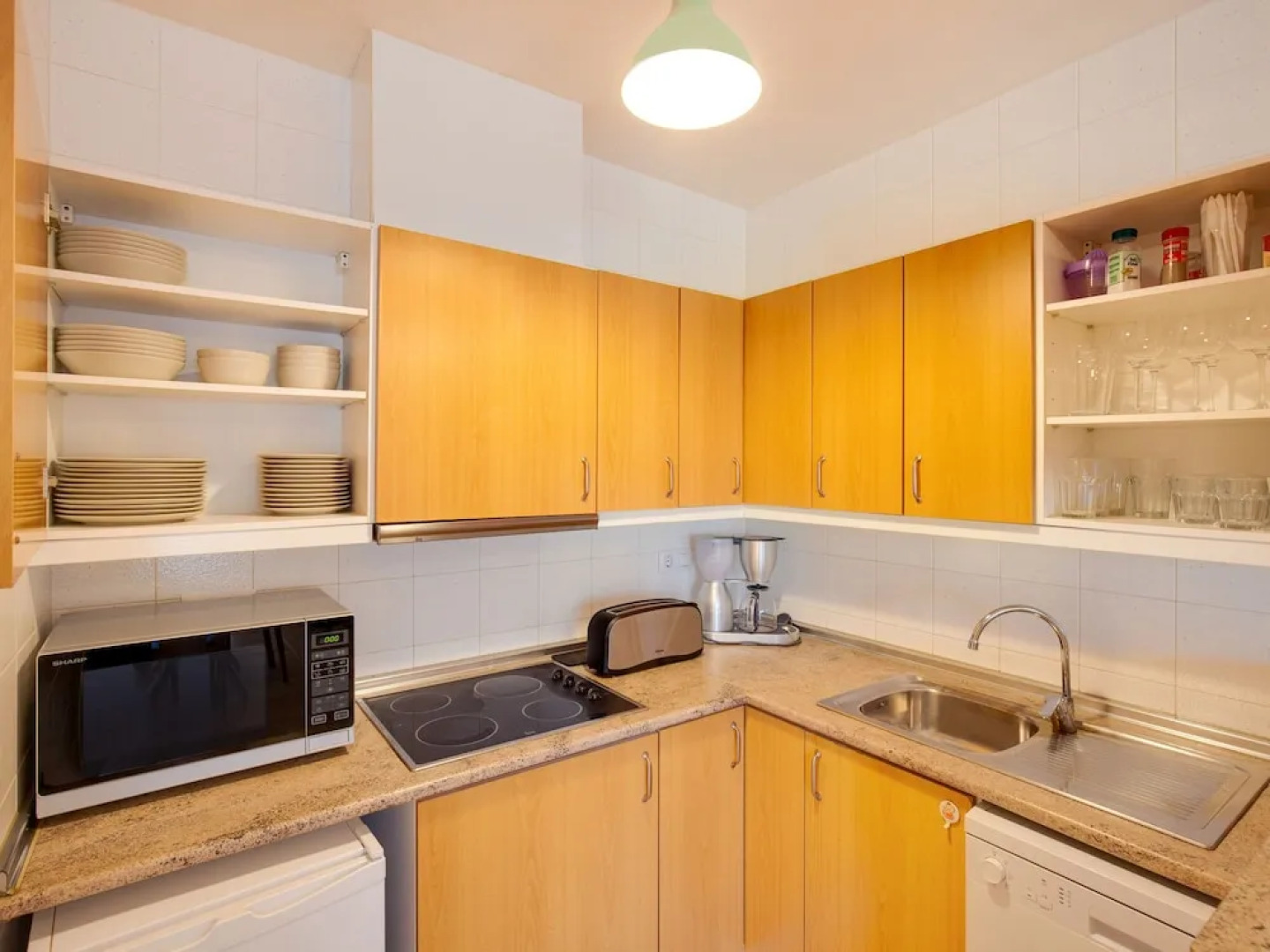 Quaint Holiday Home in Vilacolum With Swimming Pool