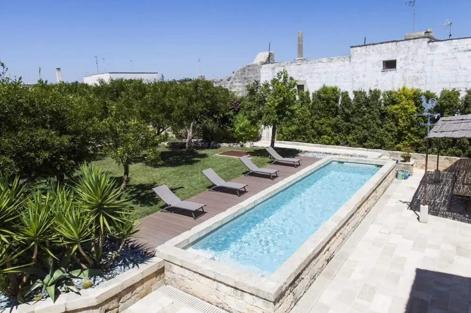 Villa With 5 Bedrooms in Giuggianello, With Private Pool, Furnished Terrace and Wifi Near the Beach