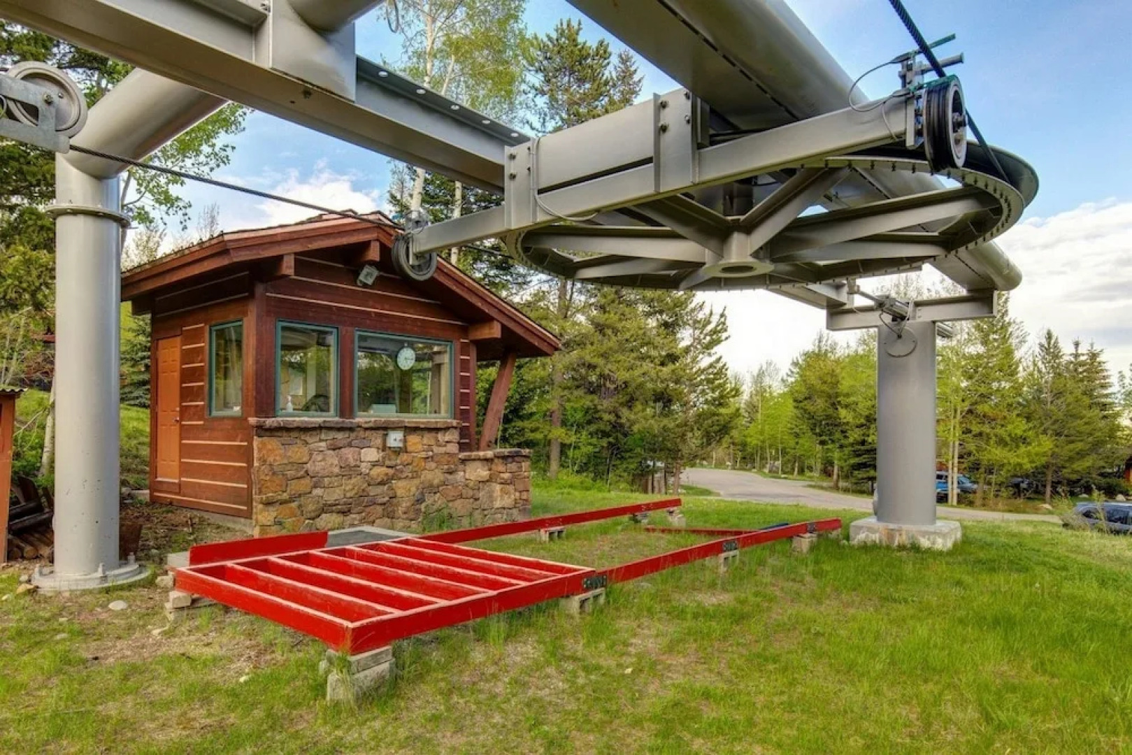 Abode at Teewinot Cabin