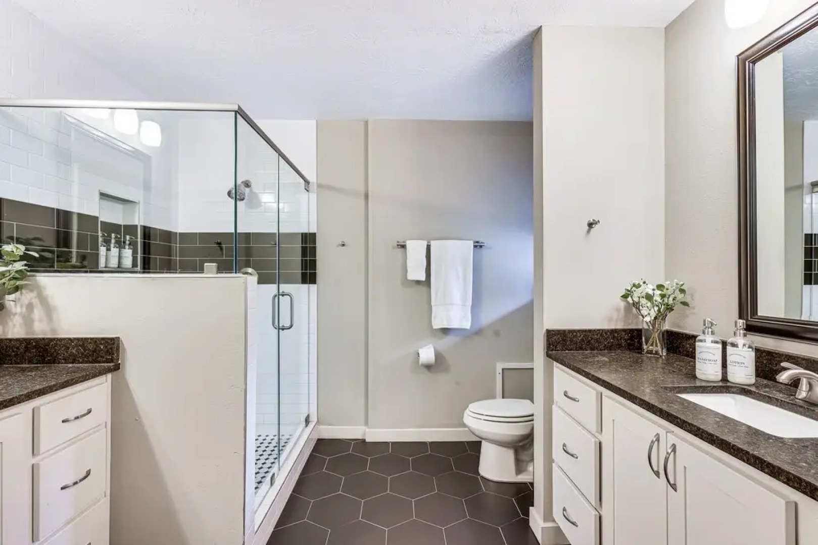 Spacious Bryan Home w/ Patio: 4 Mi to Downtown