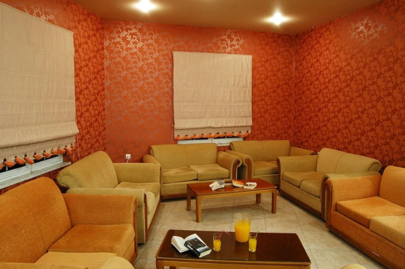 Captains & Commodore & Admiral Complex