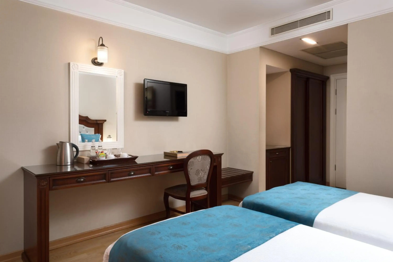 Recital Hotel