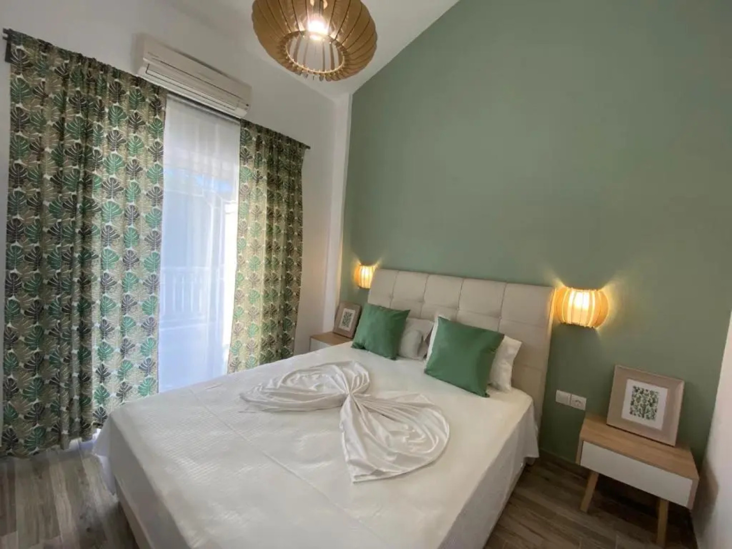 Christina Apartments