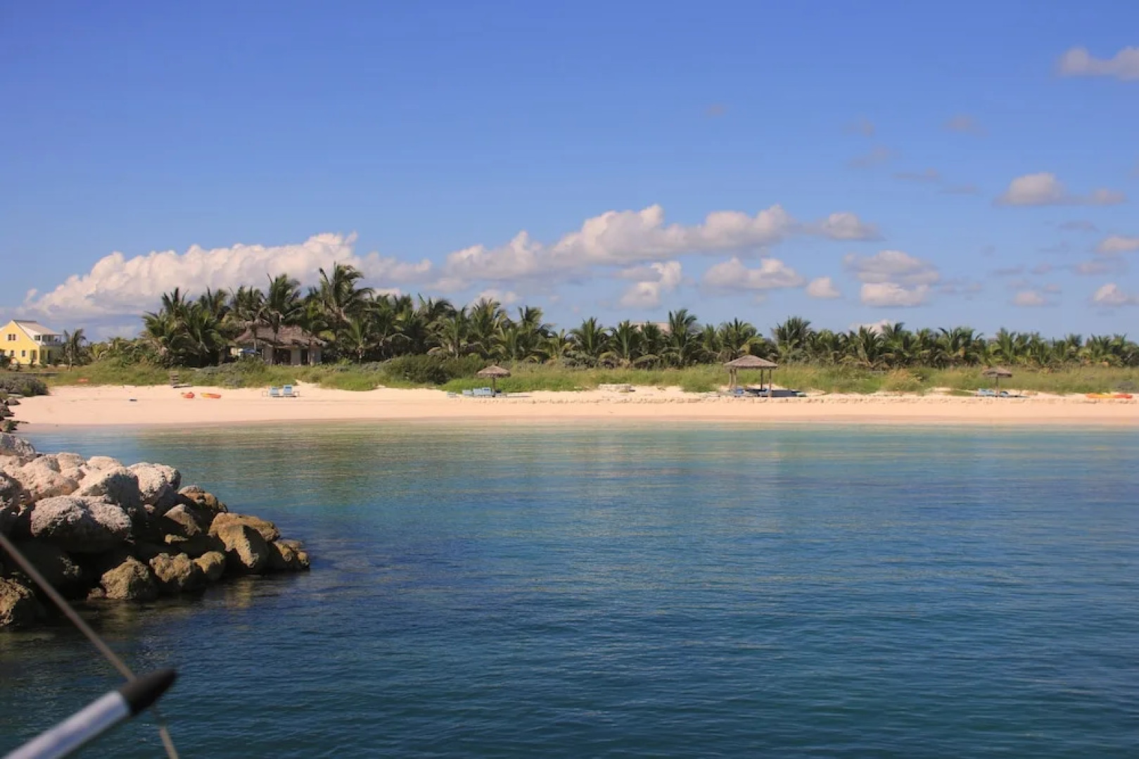 The Sandpiper Inn & Cottages