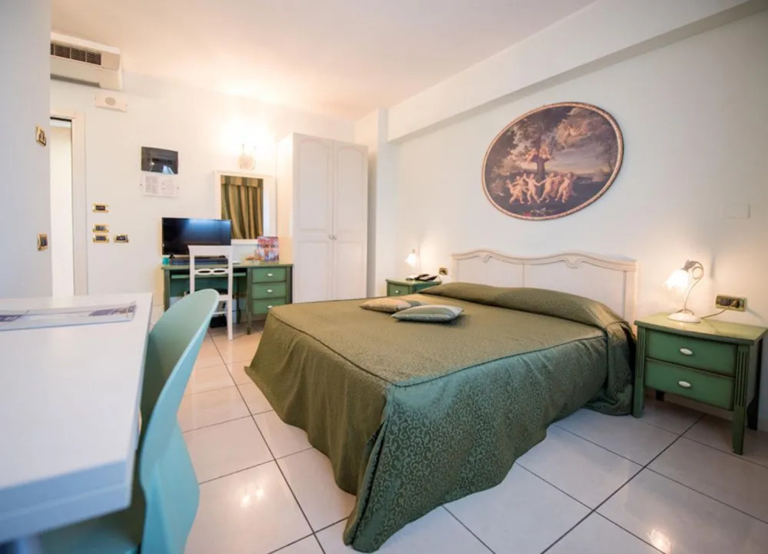 White Palace Hotel & Residence