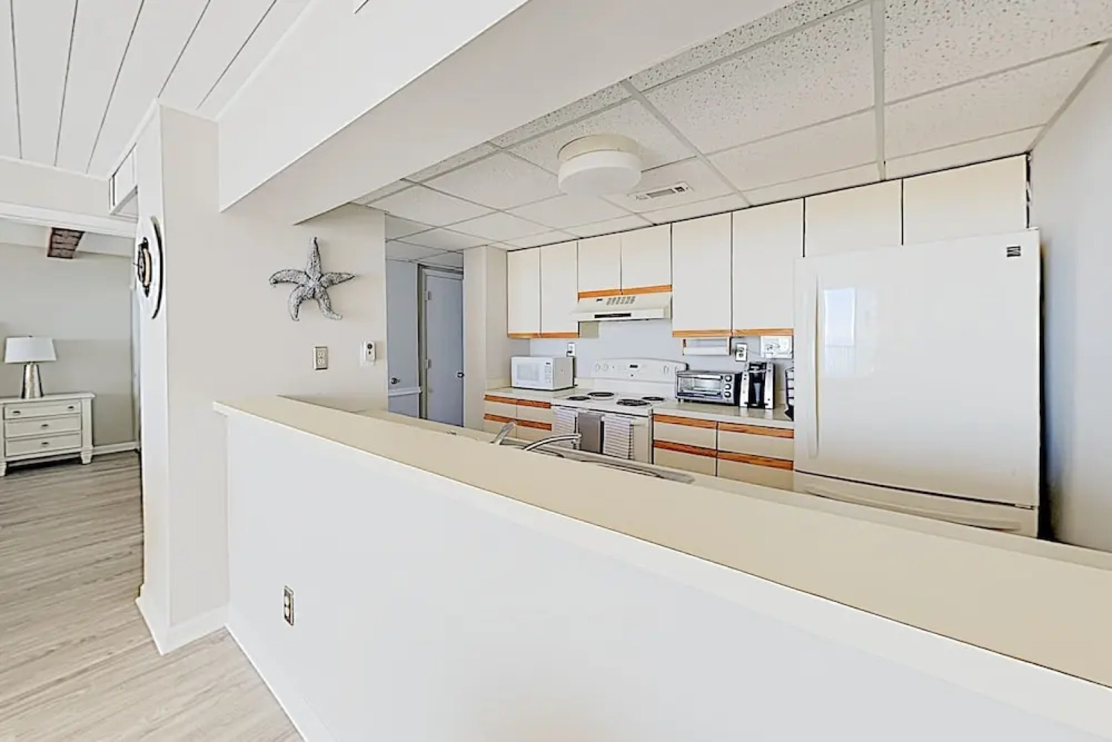 New Listing! Beachfront Perch W/ Sparkling Pool 2 Bedroom Condo