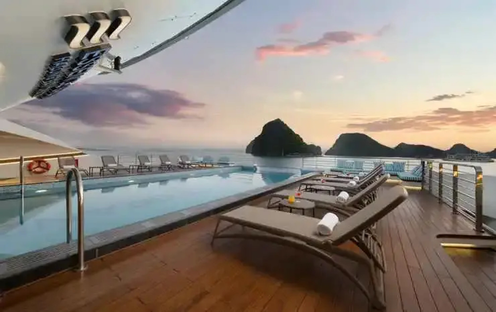 Grand Pioneers Halong Bay Cruise 1