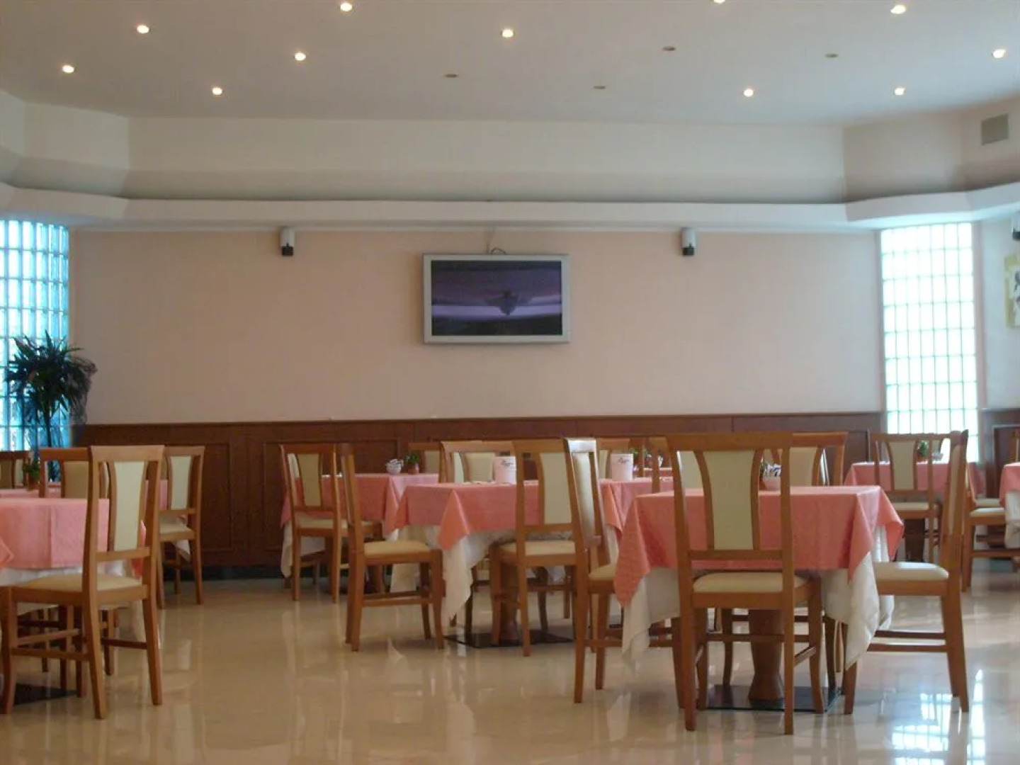 Hotel - Motel Flower