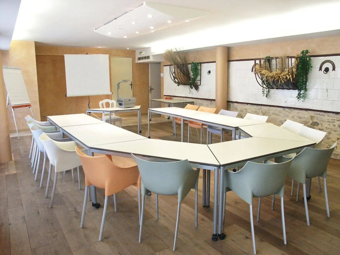 Logis Hôtel Les Pages