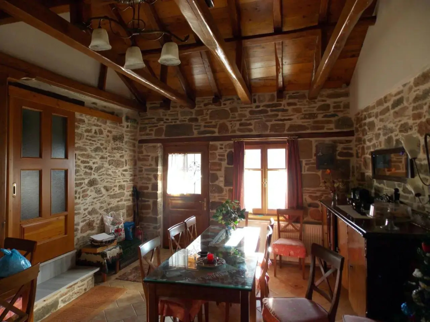 Sarafis Guesthouse