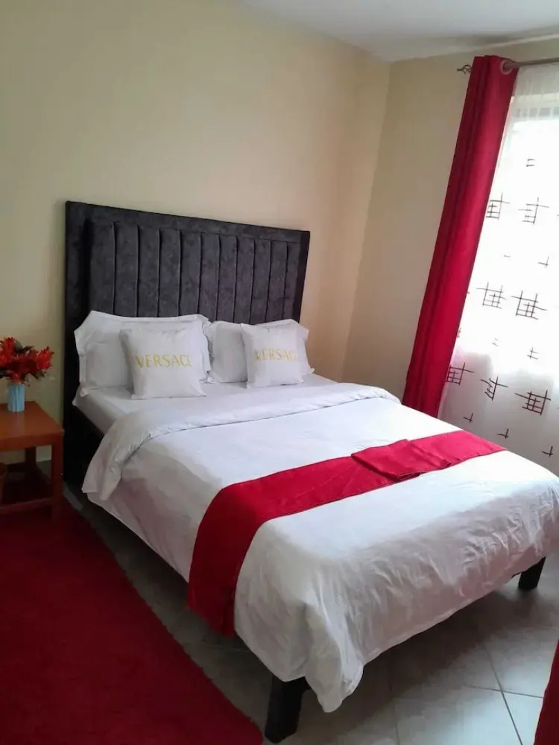Lux Suites Zion Apartments Homabay