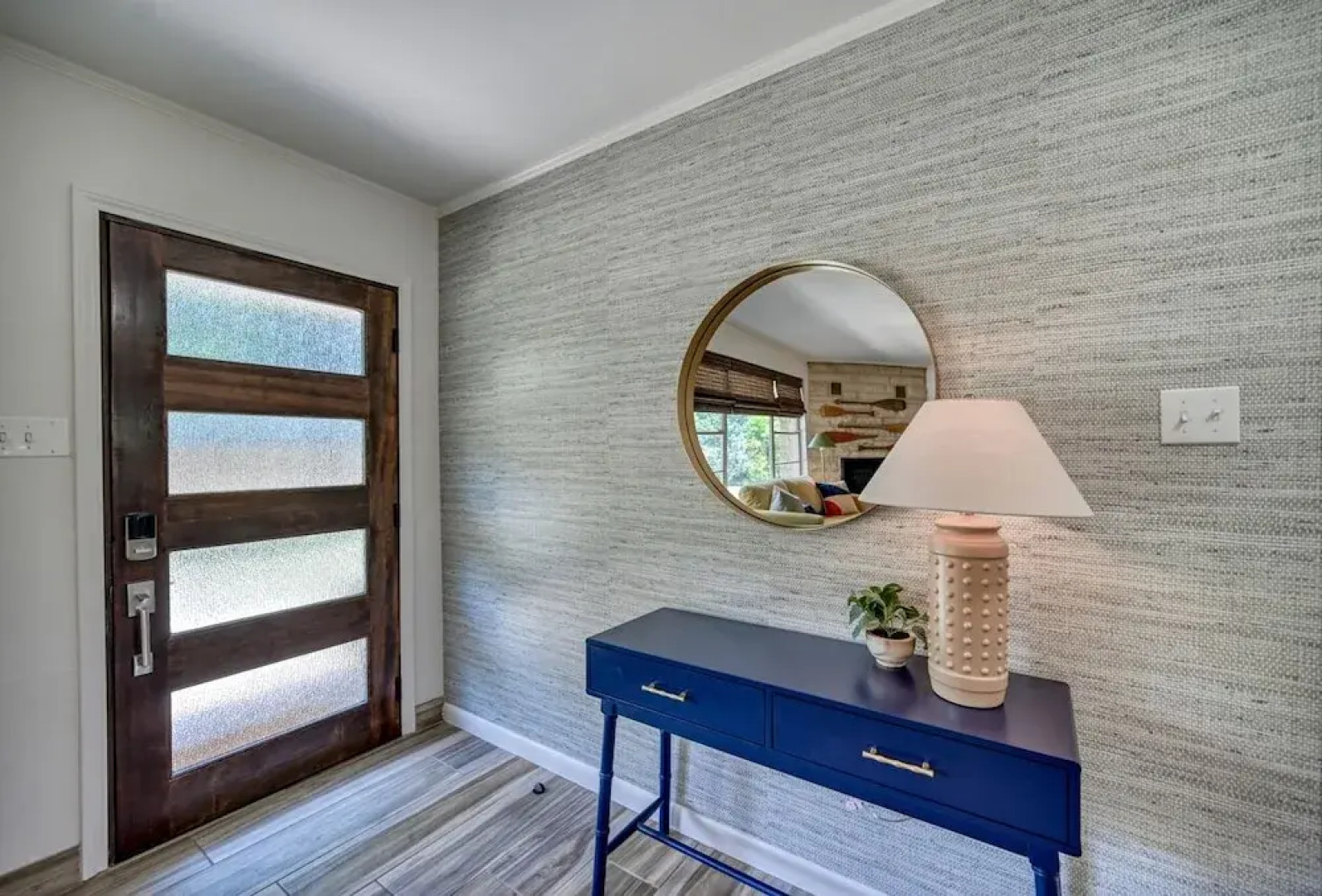 Luxury Lakefront Oasis W/Boat Dock-Firepit