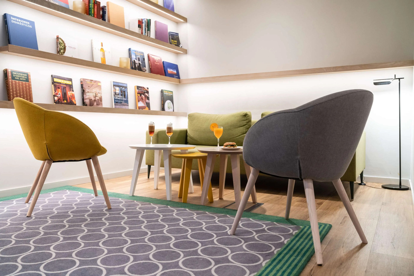 Suites Plaza Hotel & Wellness