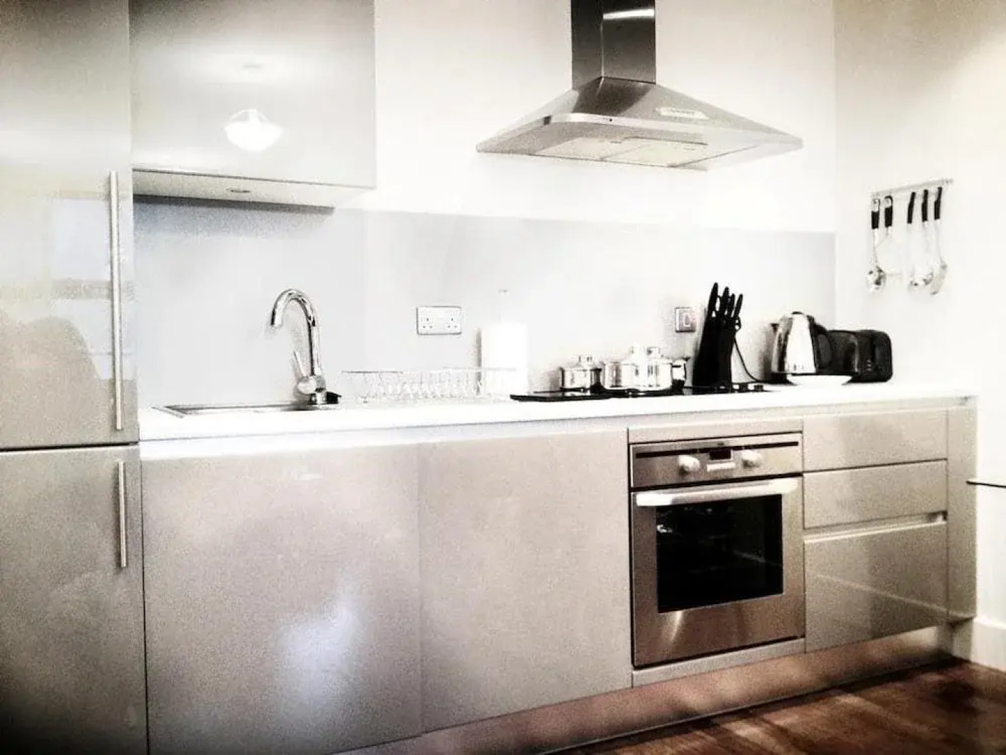 Alexander Apartments Limesquare