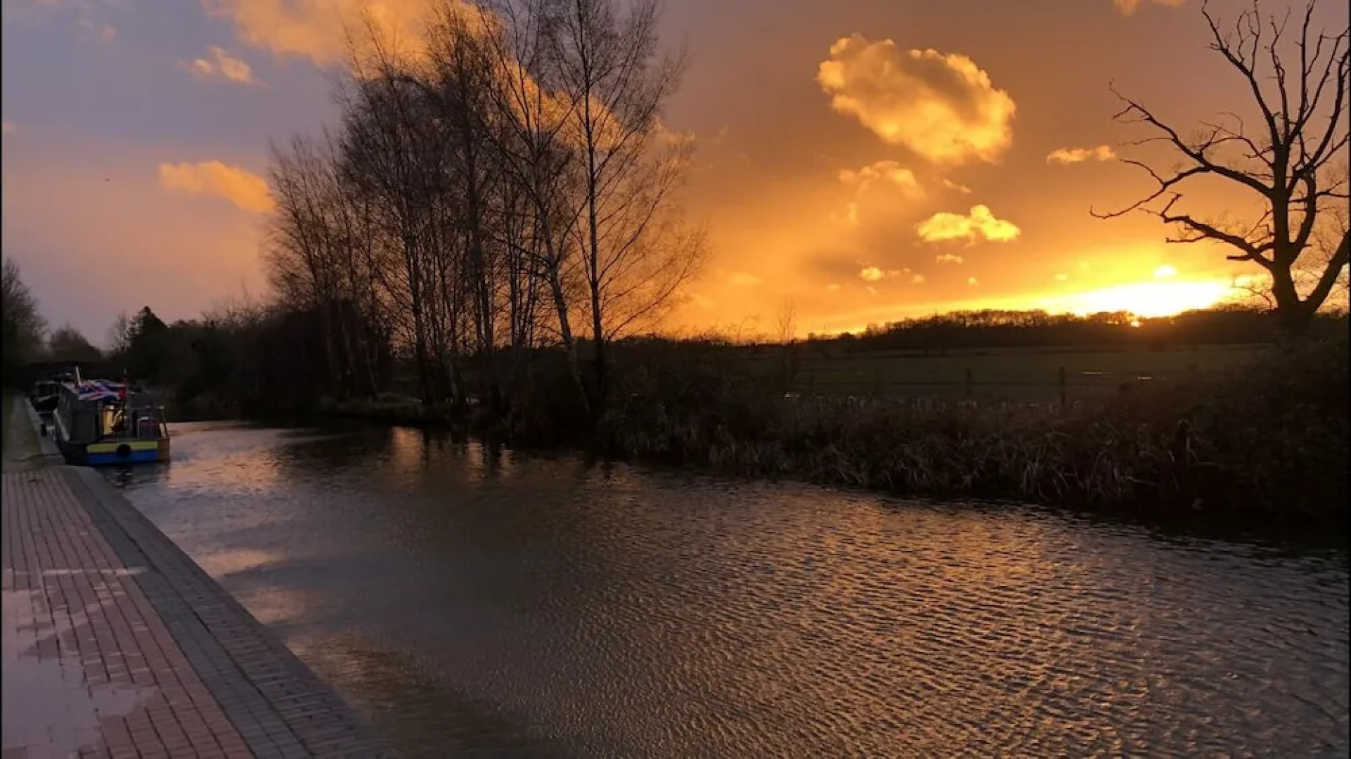 The Dog & Doublet Inn