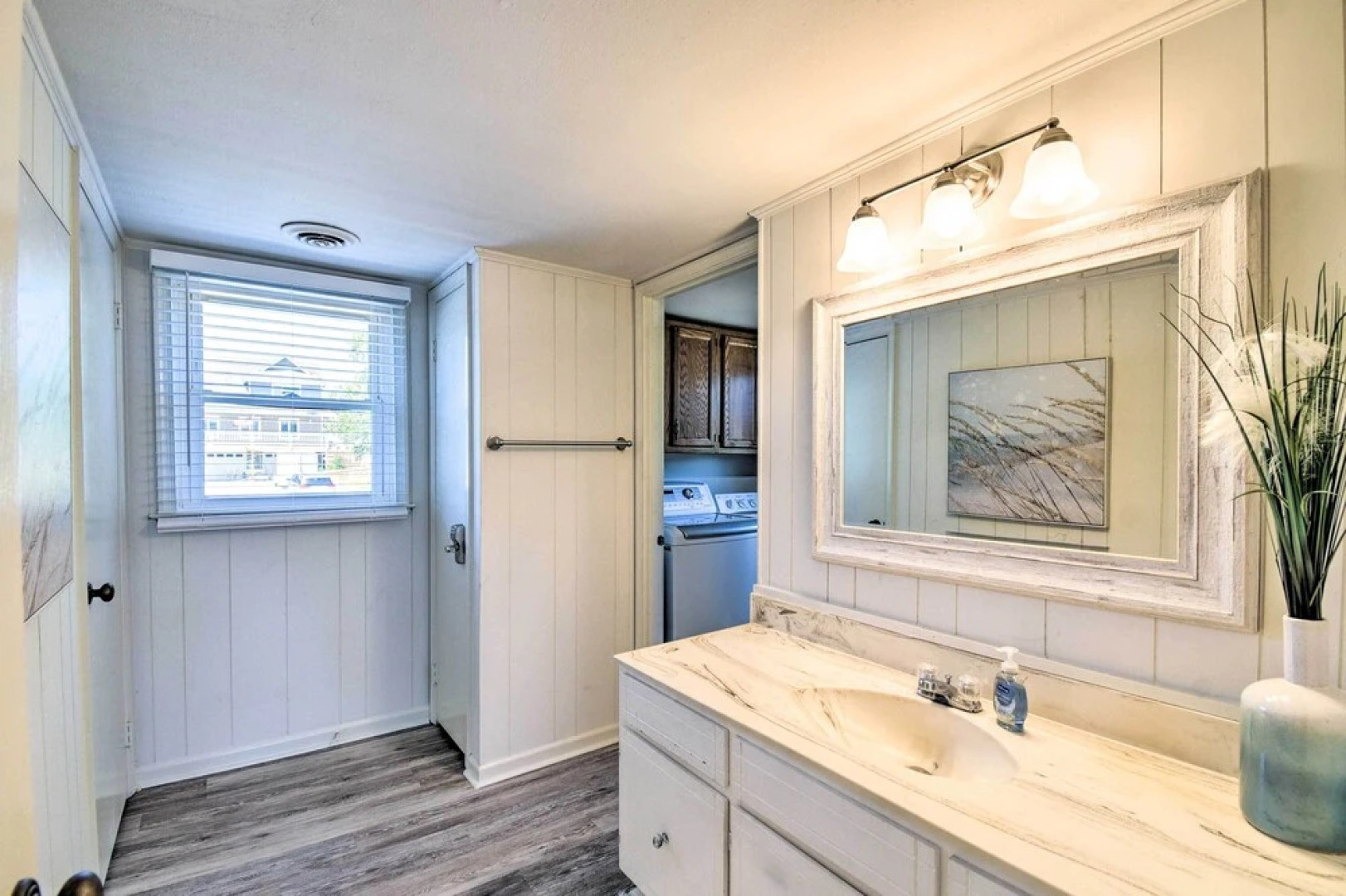 Kitty Hawk Coastal Escape w/ Updated Interior!