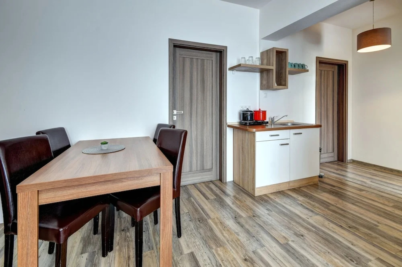Apartments Ceresnovy Sad