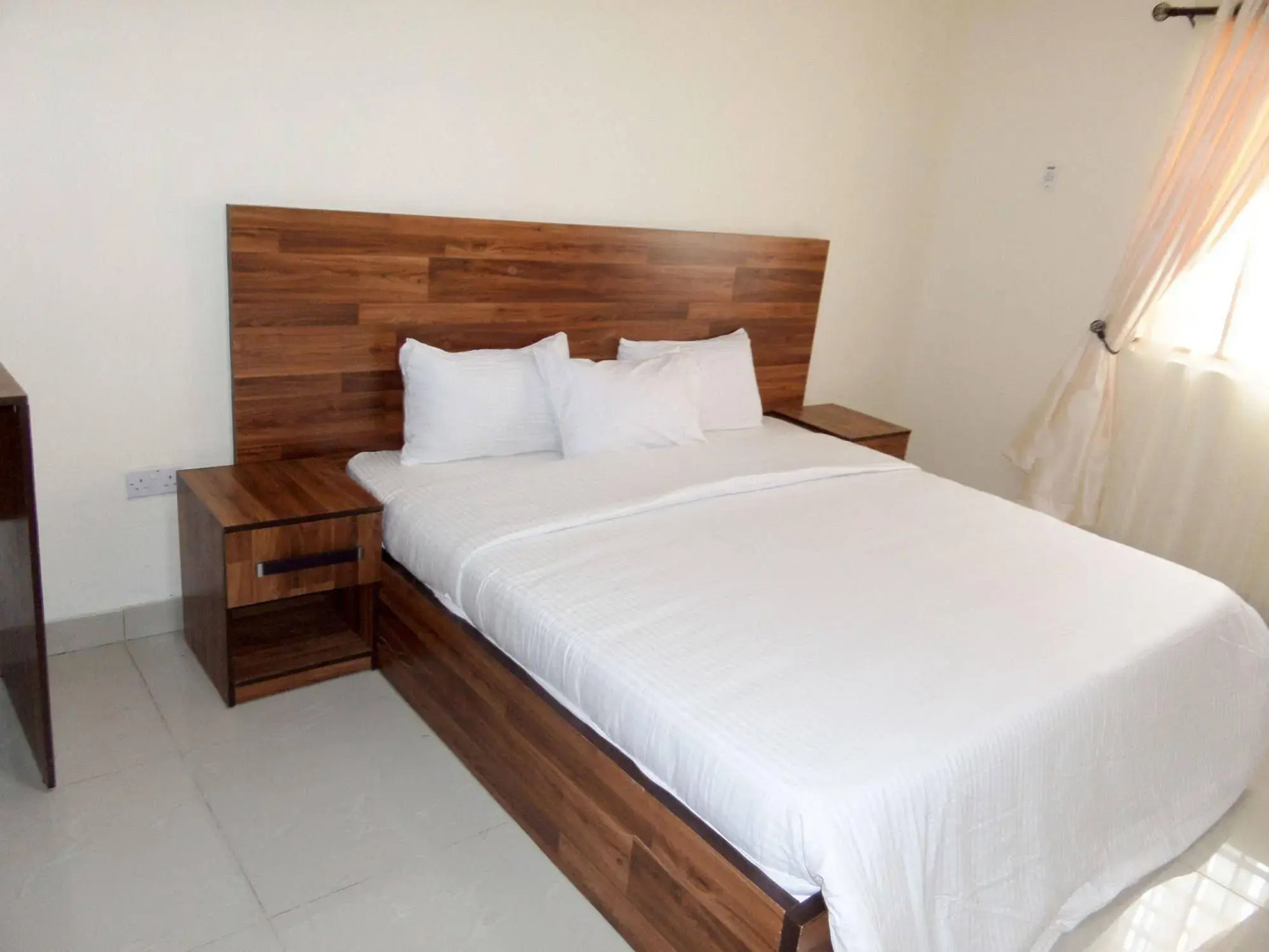 Ken Kol Apartments and Suites