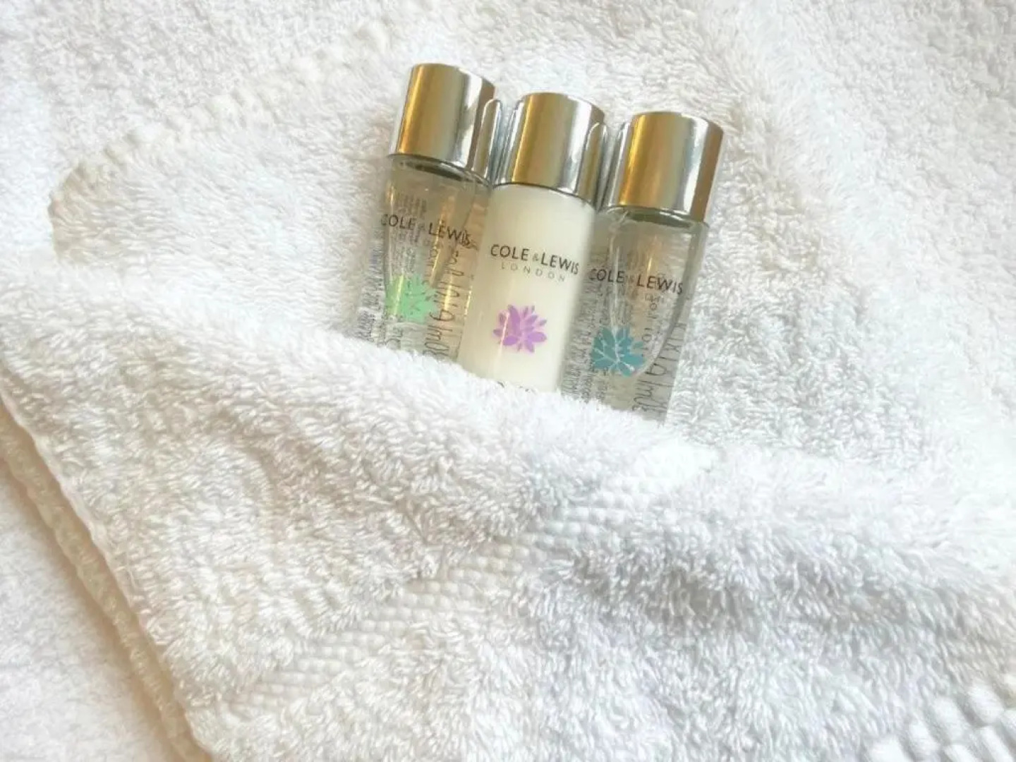 The Snagge I eco-Serviced Accommodation I A Cute Detached House I Large Garden I Pet Friendly I Free Parking I By SILVA