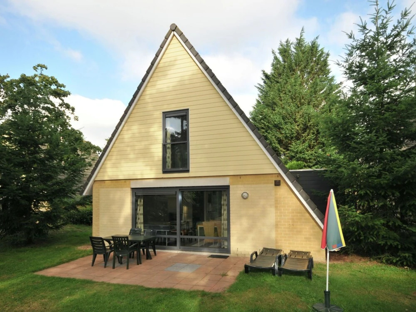 Detached Bungalow With Steam Shower Near Vrachelse Heide