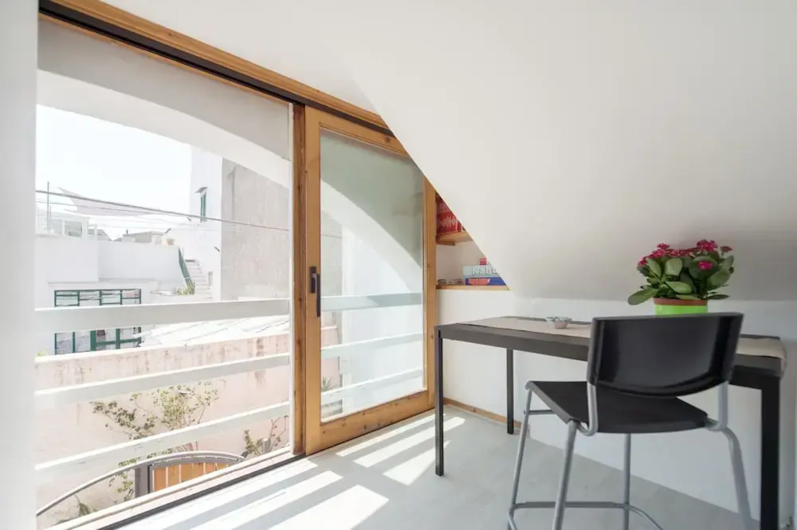 Gioia 13 Apartments & Rooms