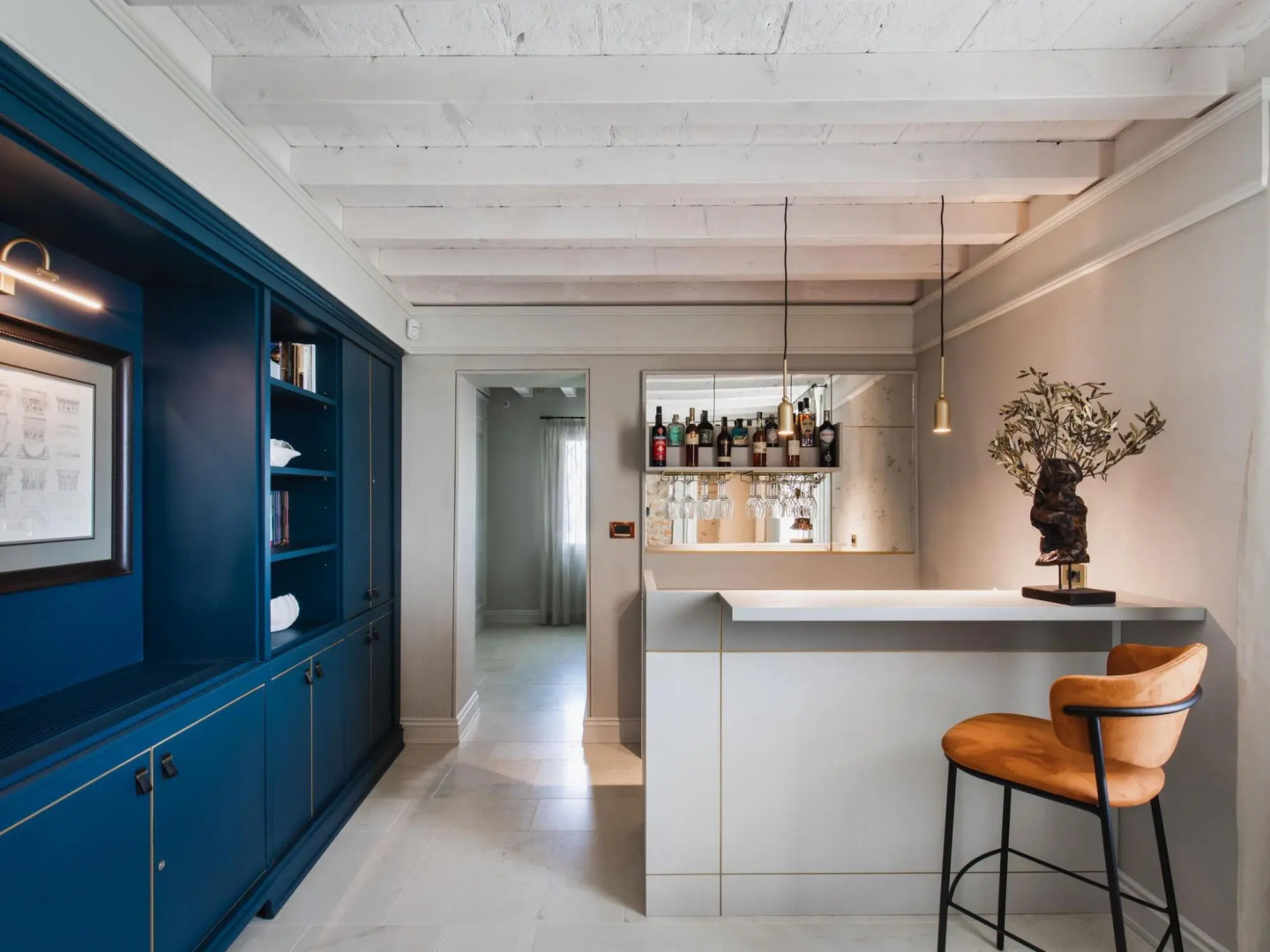 Lush holiday home in Varignana with bubble bath