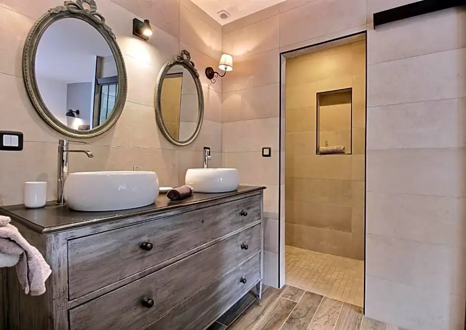 Au Jardin d'Etaville