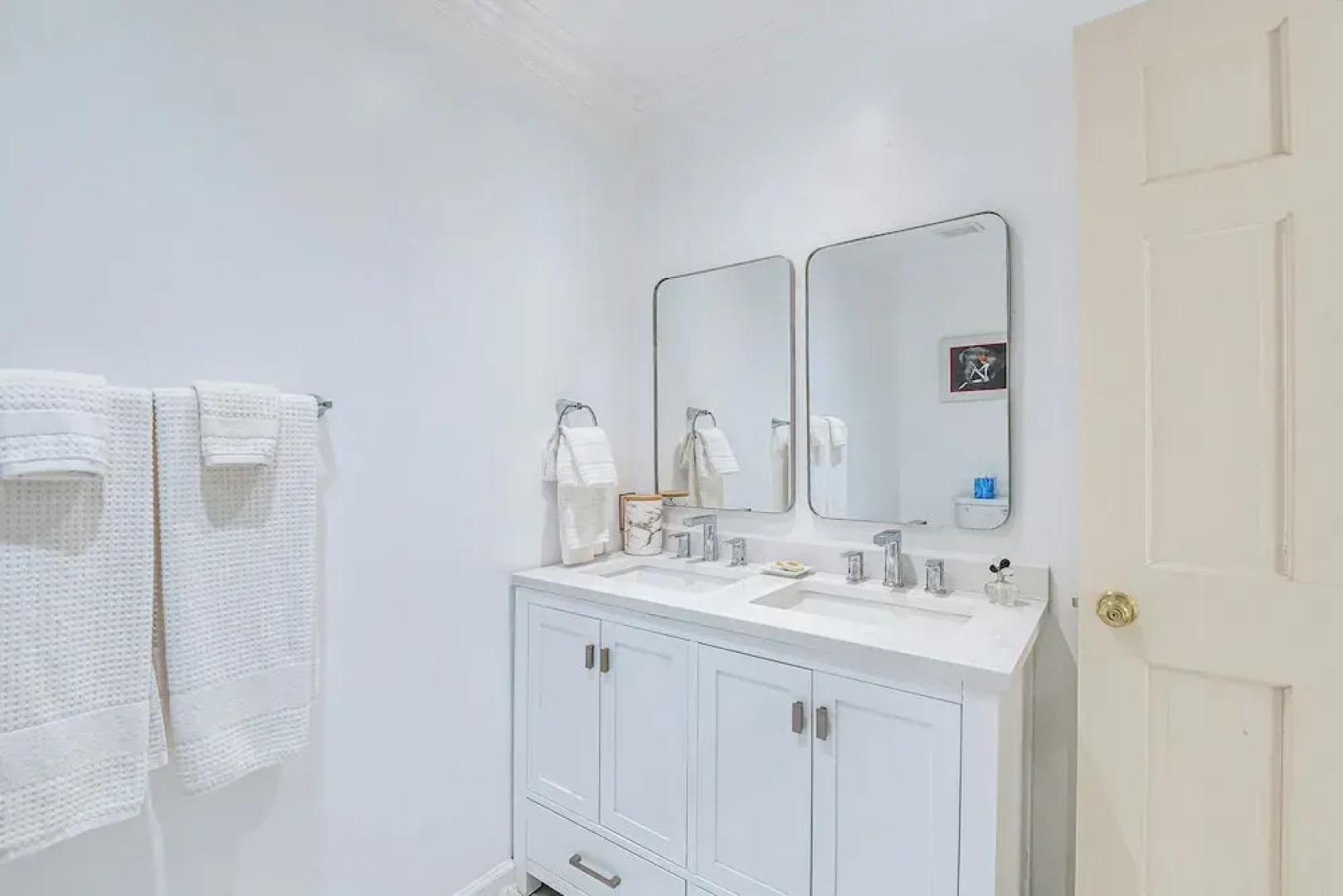 Quiet Getaway w/ Deck: 18 Mi to Downtown Baltimore