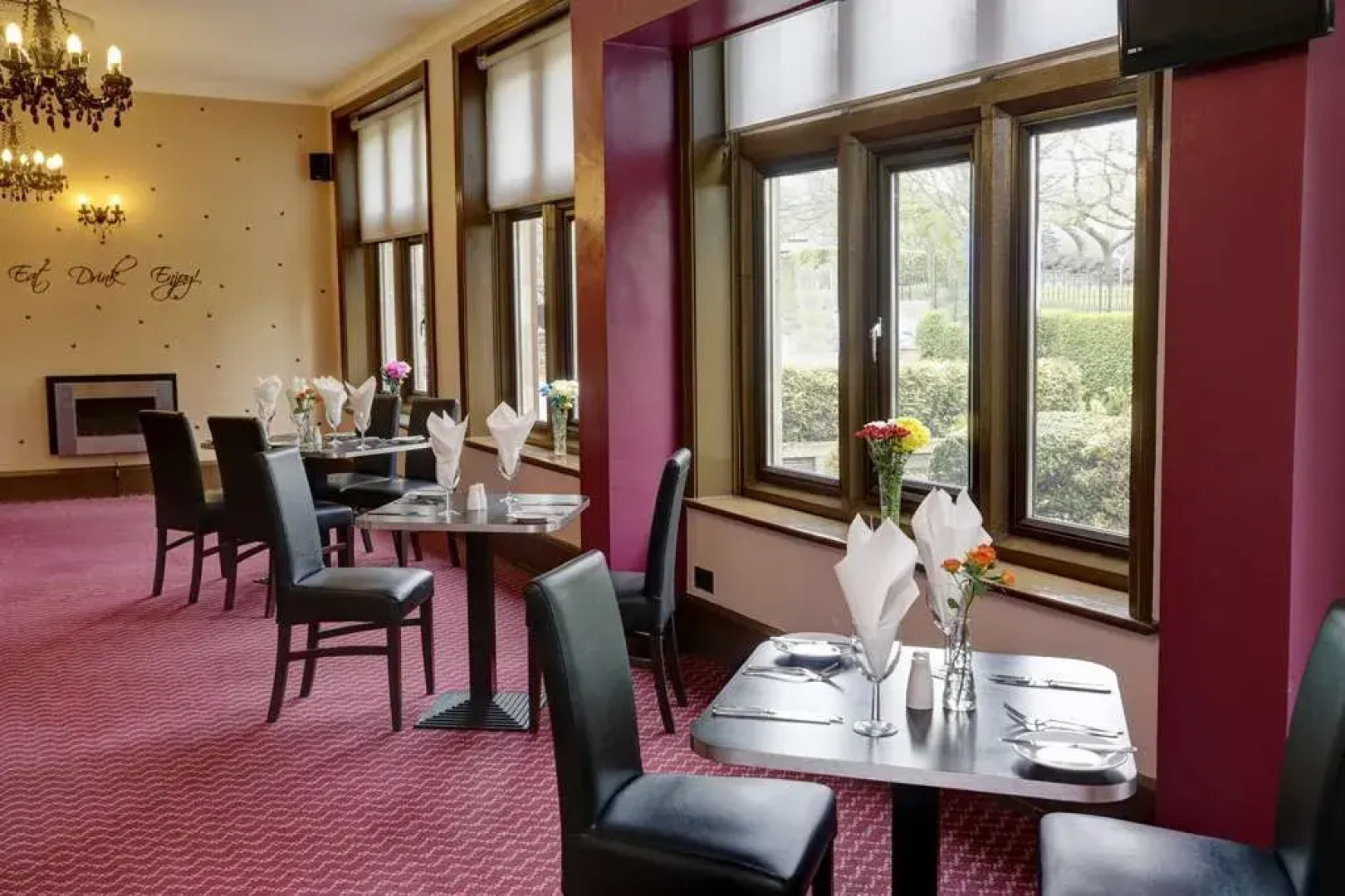 Best Western Broadfield Park