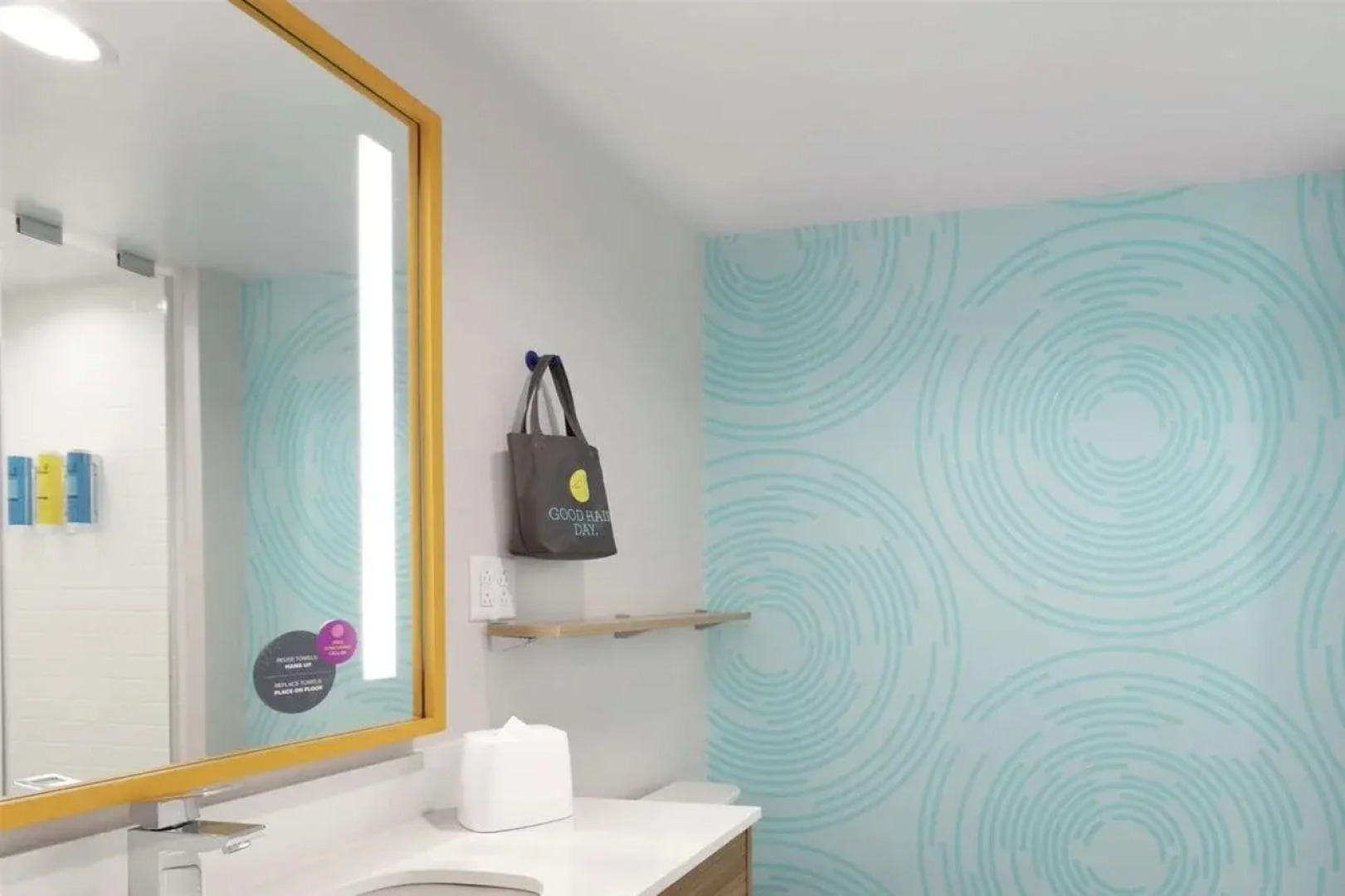 Tru by Hilton Williamsville Buffalo Airport