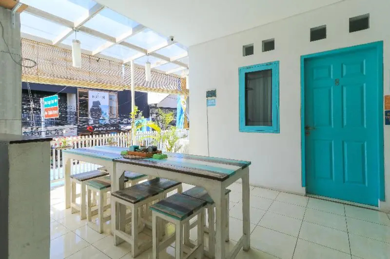 The Ruum Hostel Canggu by ZUZU