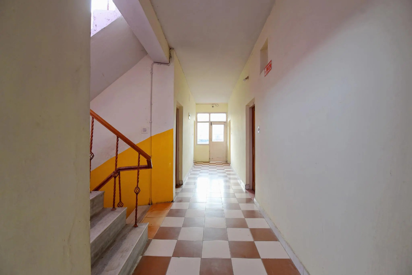 SPOT ON 41403 Hotel Sunbeam