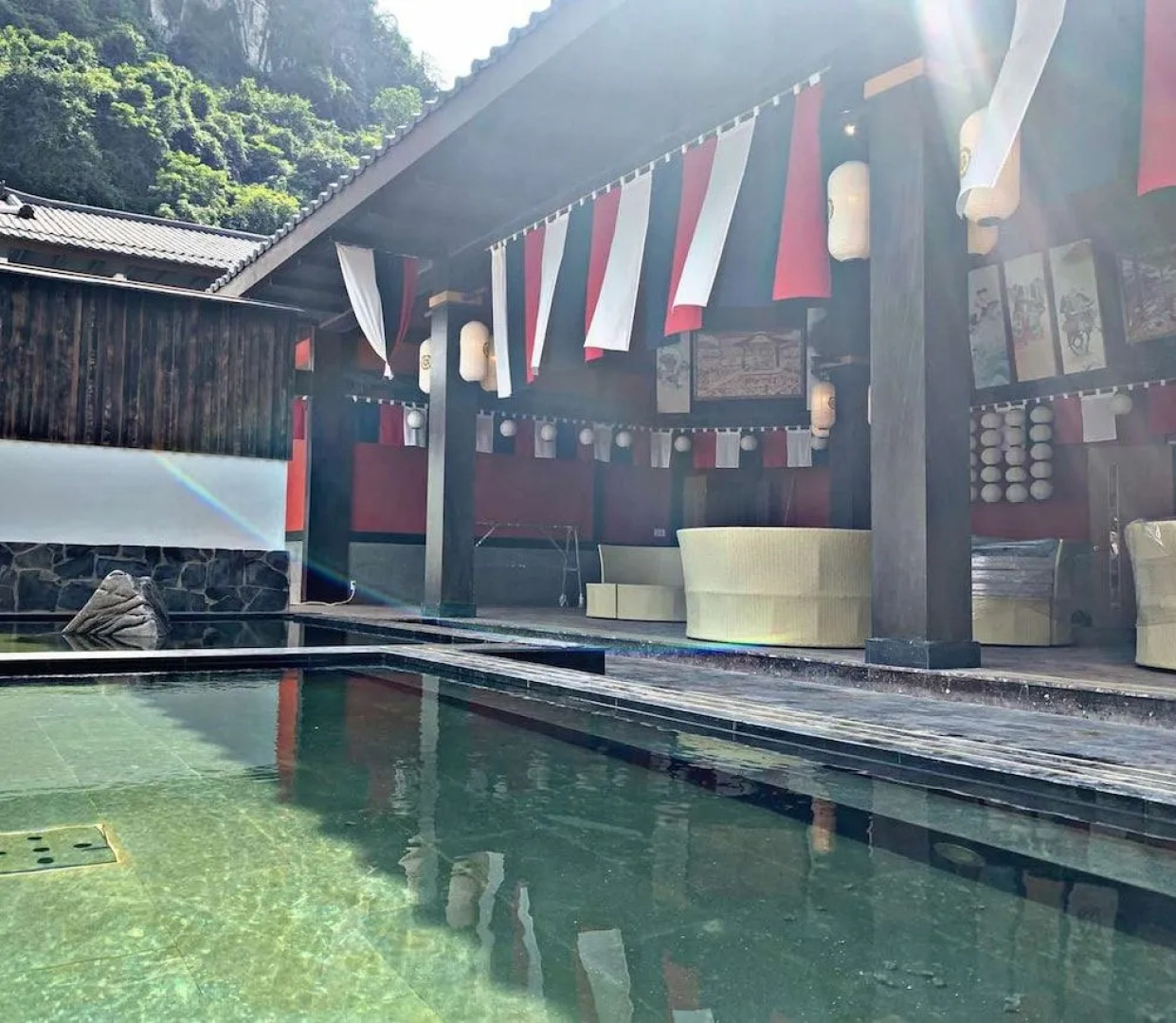 Yoko Onsen Quang Hanh