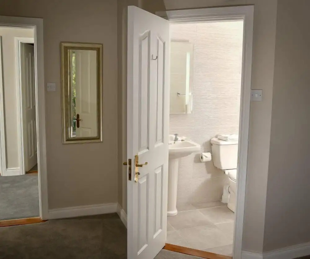 Wolseley Holiday Lodges