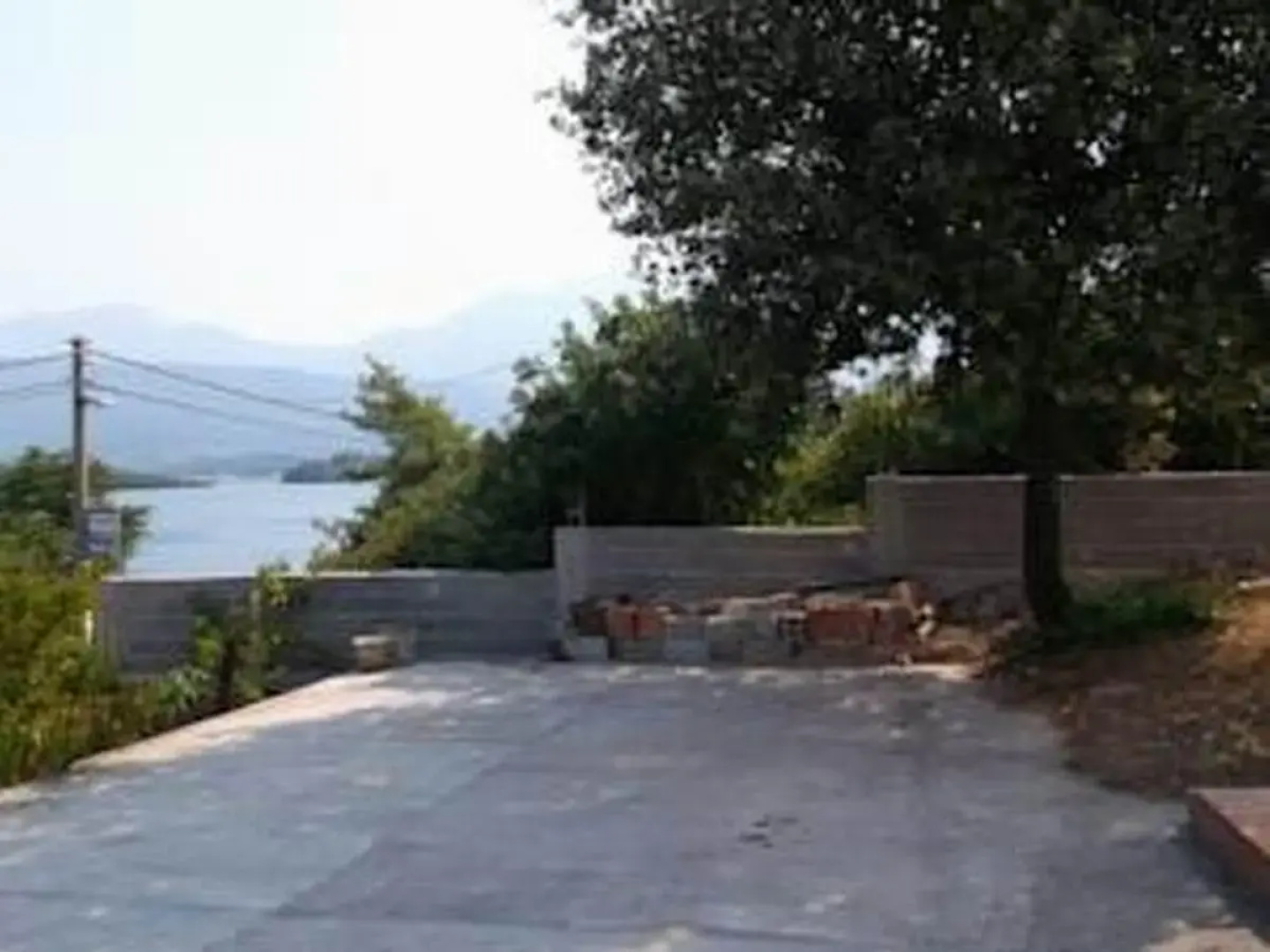 Raviola Apartments