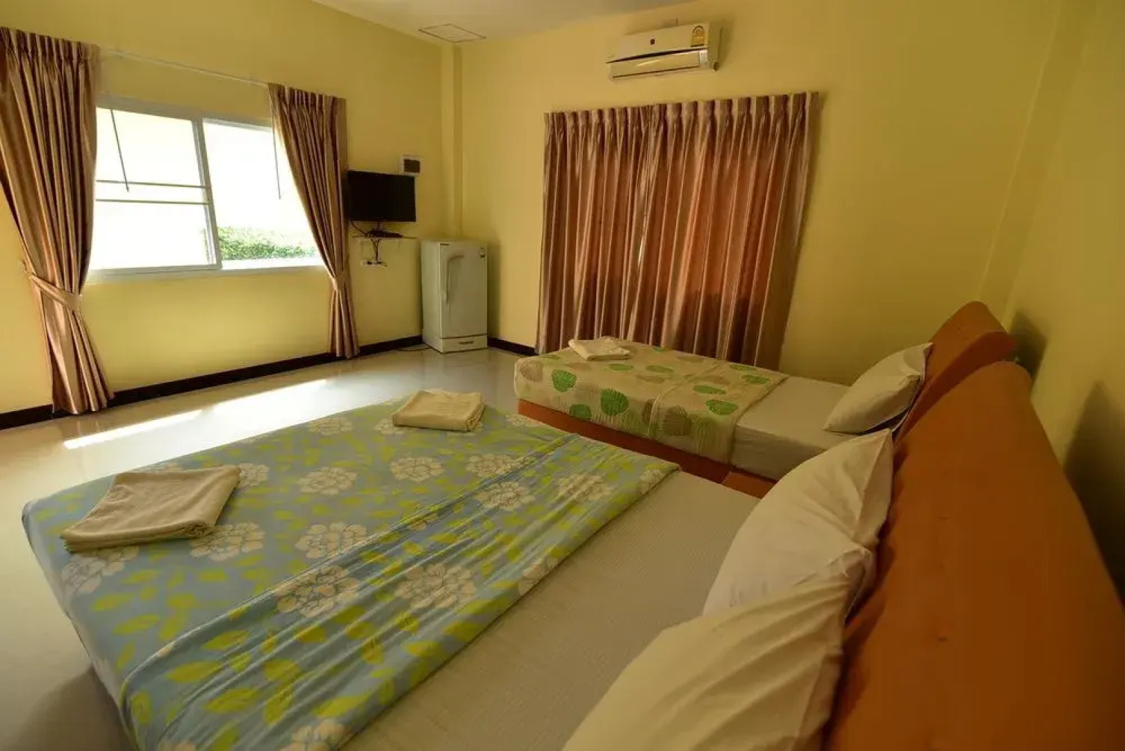 Petch Jed Sao Noi Resort