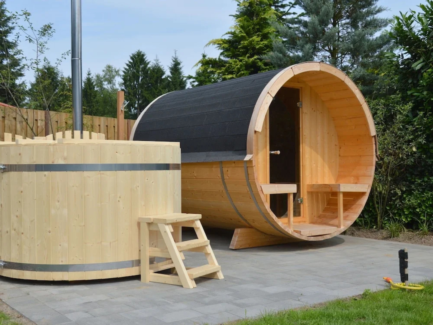 Contemporary Holiday Home With Sauna and Hottub in the Garden, Veluwe Region