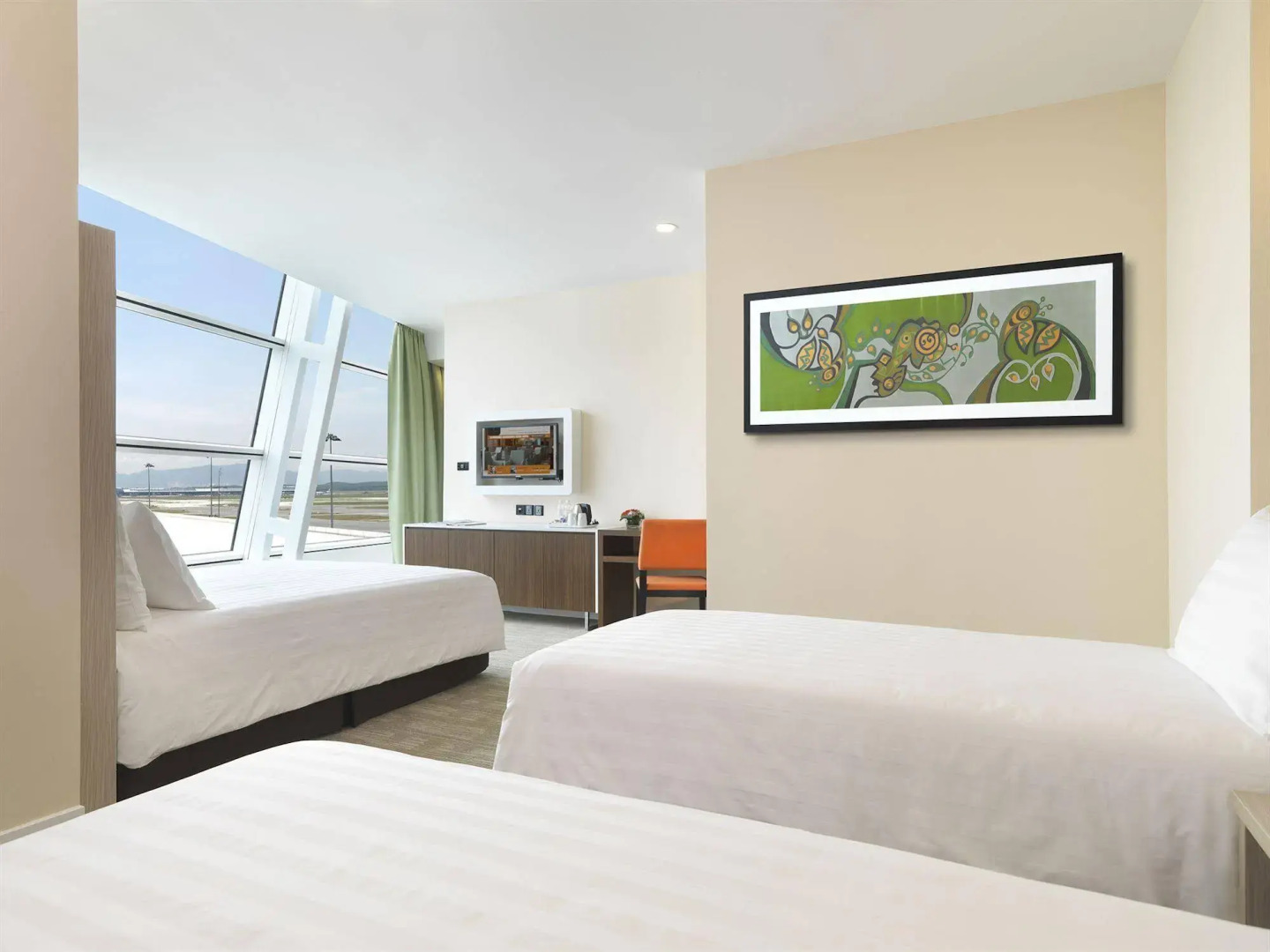 Sama-Sama Express KLIA Terminal 2 - Airside Transit Hotel