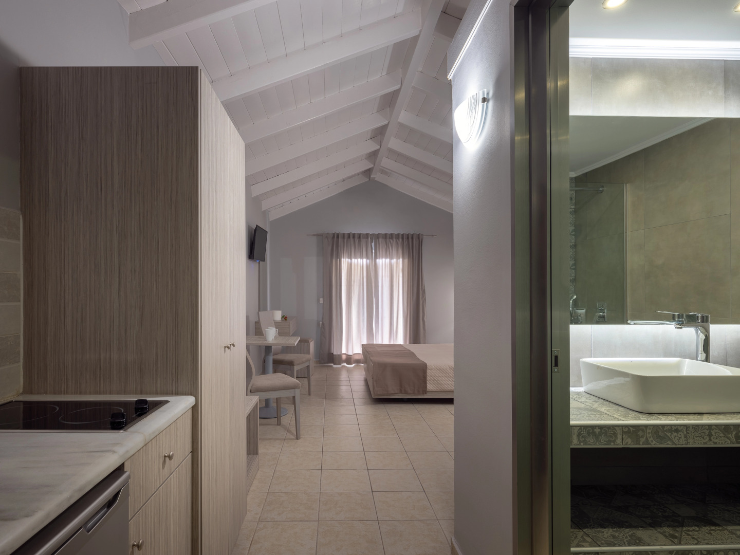 Отель Zante Atlantis