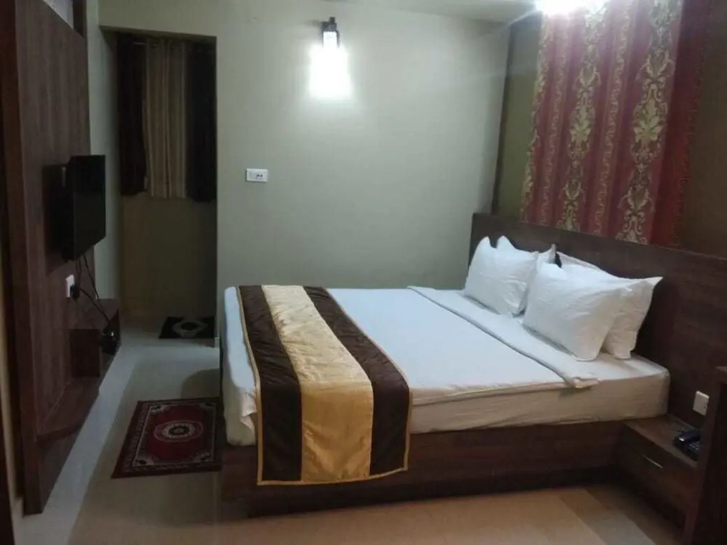 Hotel Pratap International by ShriGo
