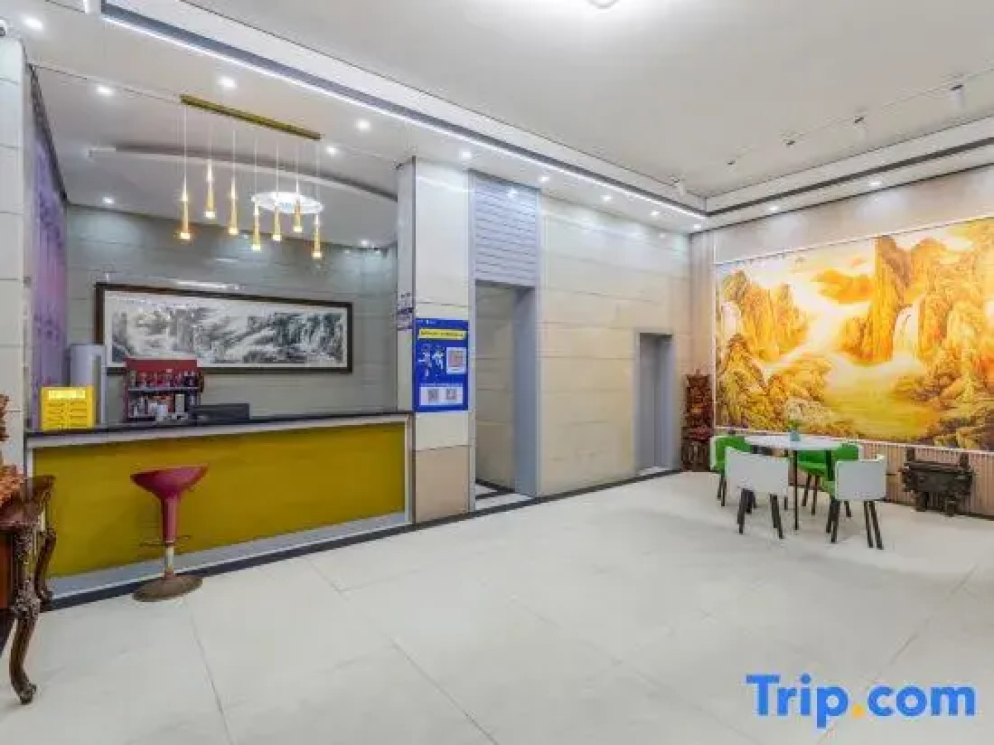 Xingguo Taojia Hotel (Bus Station Branch)