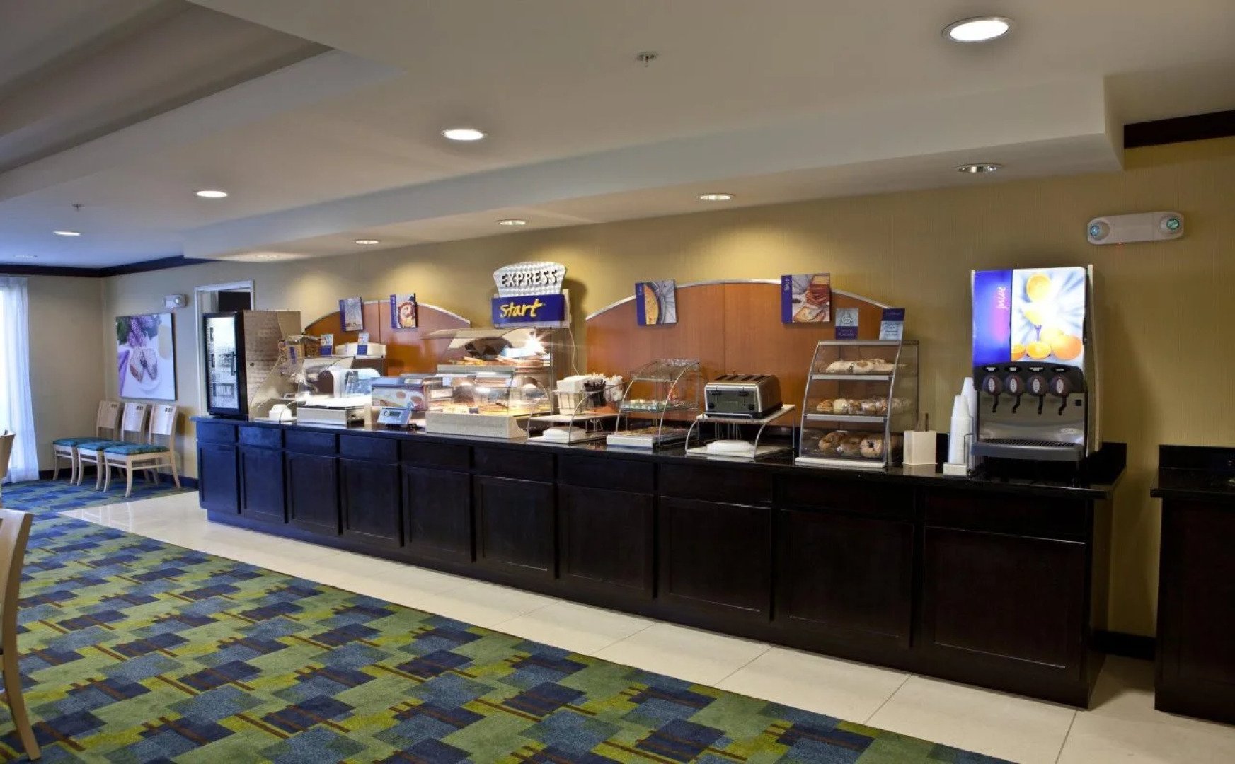 Holiday Inn Express Hotel & Suites Lansing-Dimondale by IHG